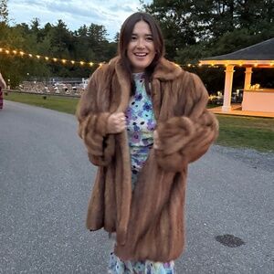 Meet your Posher, Haley